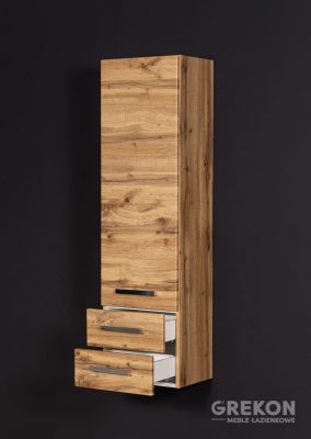Tall storage unit in Oak