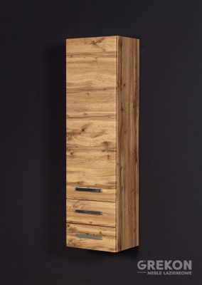 Tall storage unit in Oak
