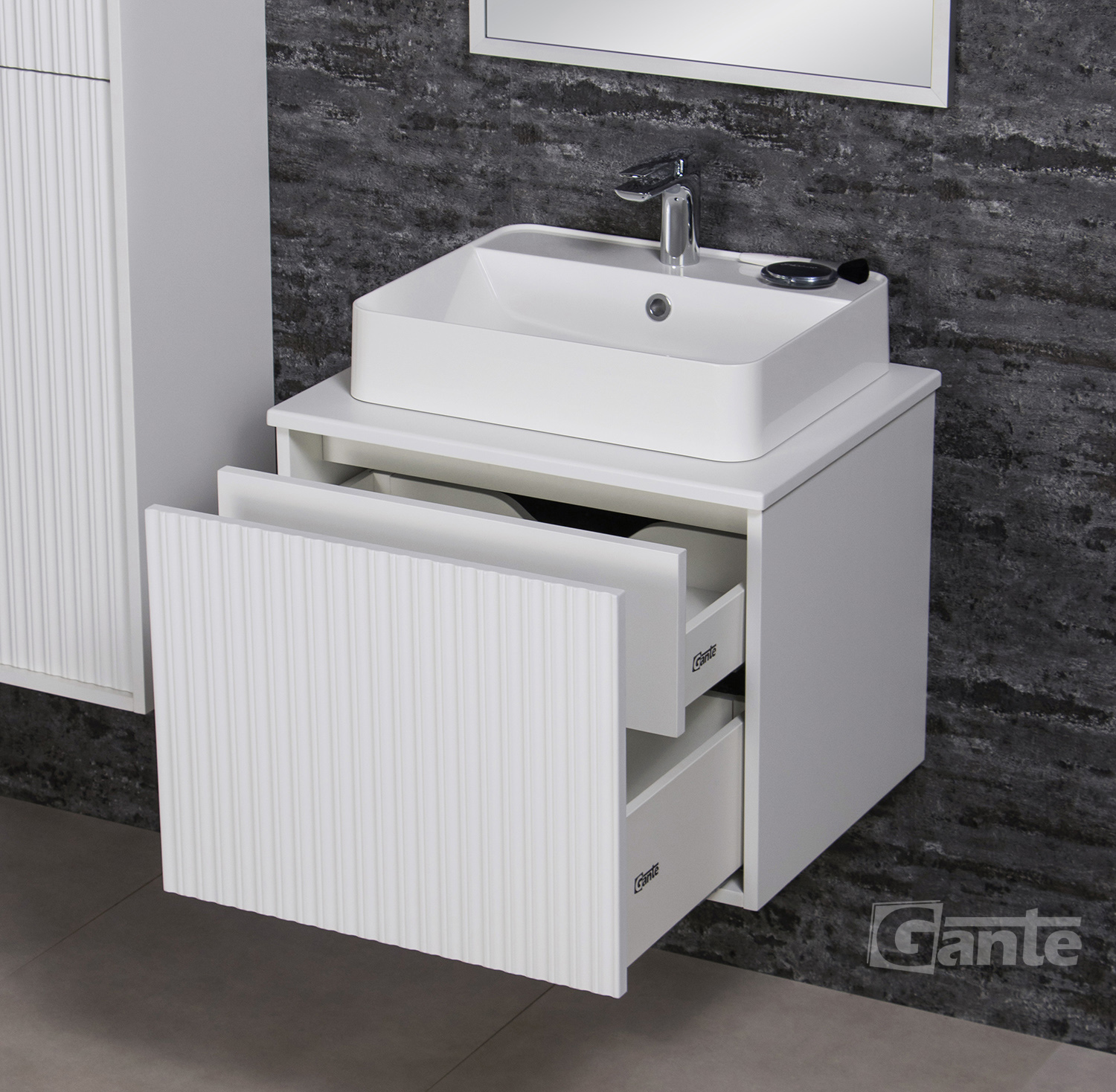 White vanity unit Cork